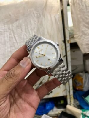 White Dial Men's Stainless Steel Classic Watch