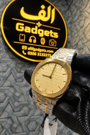 Gucci Slim watch